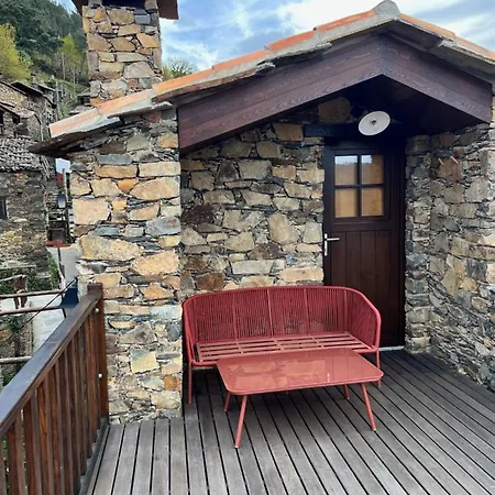 Casas Do Talasnal בית נופש לאוסה