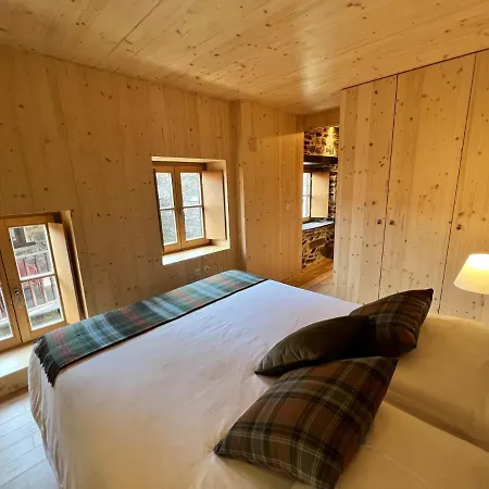 Casas Do Talasnal Feriehus Lousã