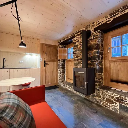 Casas Do Talasnal Nyaraló *